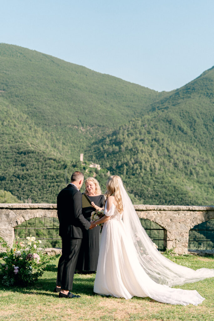 Wedding ceremony, Abbazia San Pietro in Valle wedding, image taken by Kelley Williams a wedding photographer in Umbria Italy