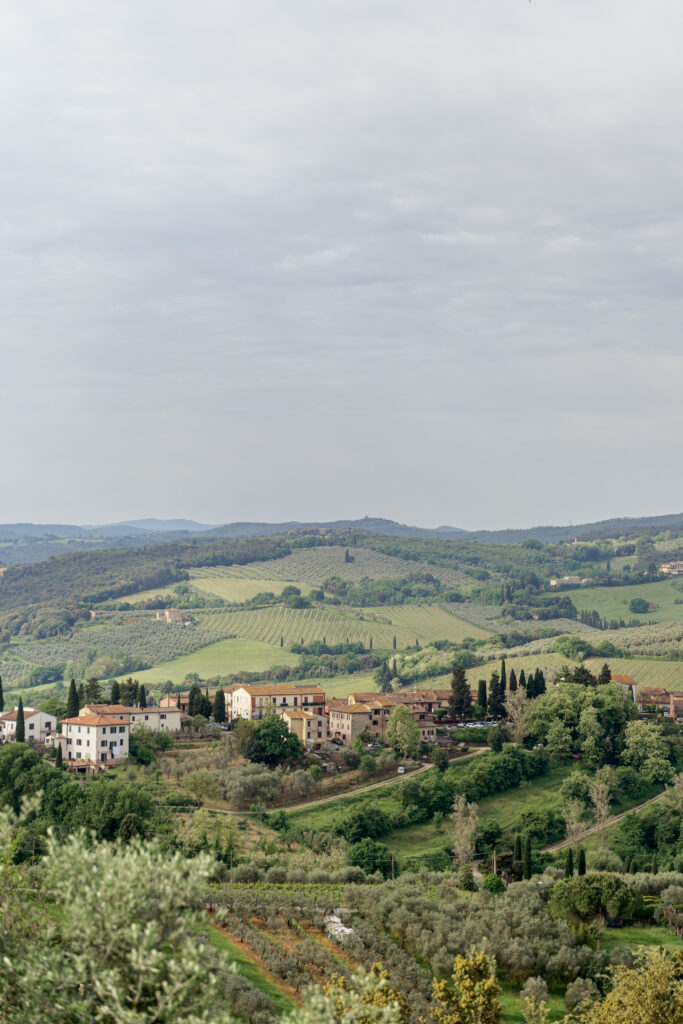 San Gimignano engagement session, italy wedding photographer, tuscany engagement session