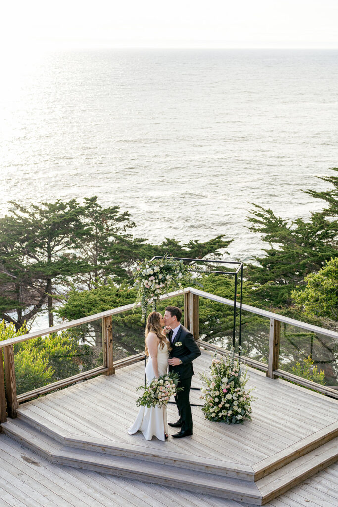 Hyatt carmel highlands wedding photographer. Carmel wedding photographer. Hyatt highlands wedding. 