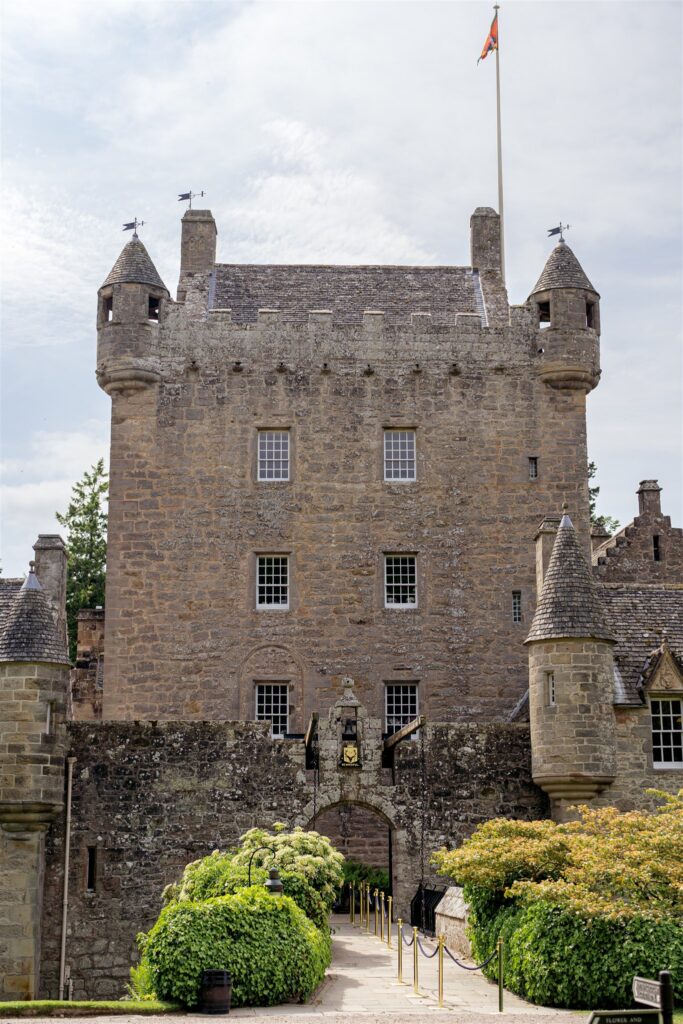 retreat photographer. luxury retreat photographer. women’s retreat photographer. retreat photography. Scotland retreat photography. Scottish Highlands retreat. women’s luxury retreat. brand retreat photographer. Scotland wedding photographer. Scottish Highlands wedding photographer.