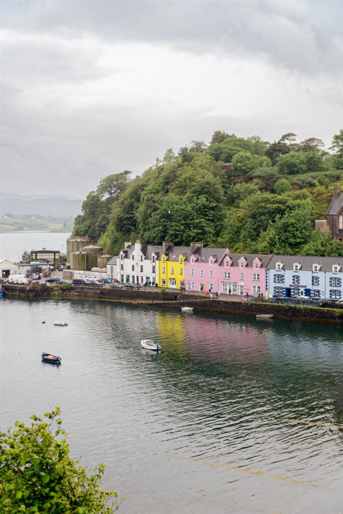 retreat photographer. luxury retreat photographer. women’s retreat photographer. retreat photography. Scotland retreat photography. Scottish Highlands retreat. women’s luxury retreat. brand retreat photographer. Scotland wedding photographer. Scottish Highlands wedding photographer.