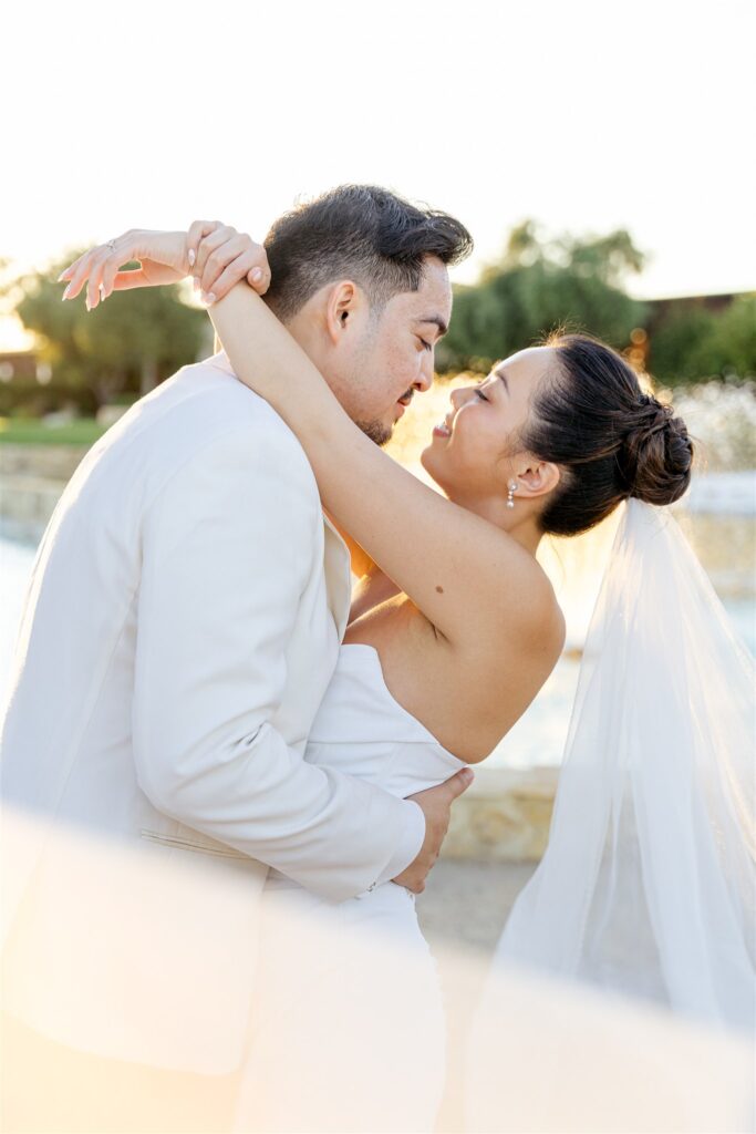 Paso Robles wedding photographer. Rava Winery wedding photographer. Rava Winery wedding. Paso Robles winery wedding. San Luis Obispo wedding photographer. Vineyard wedding in Paso Robles.