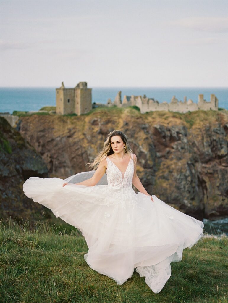 Scotland wedding photographer. Dunnottar Castle wedding. Edinburgh wedding photographer. destination wedding photographer.