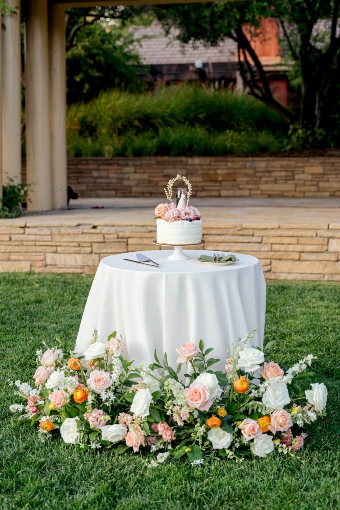 Bernardus Lodge wedding. Carmel wedding photographer. Carmel Valley wedding. Bernardus Lodge rose garden. Bernardus Lodge wedding photographer. Monterey wedding photographer.