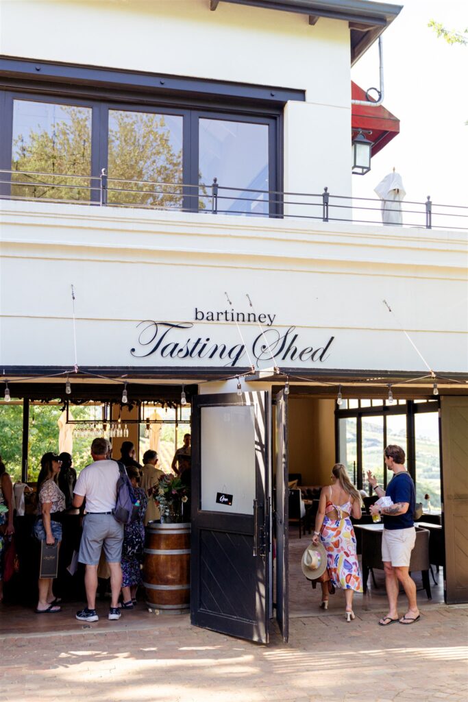 Cape Town destination wedding photographer at Chapman’s Peak. South Africa destination wedding photography in the Cape Winelands. Cape Town wedding weekend for international couples. Cape town wedding photographer.