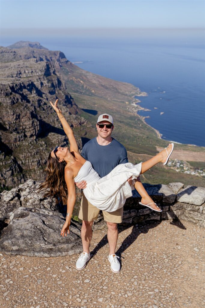 Cape Town destination wedding photographer at Chapman’s Peak. South Africa destination wedding photography in the Cape Winelands. Cape Town wedding weekend for international couples. Cape town wedding photographer.