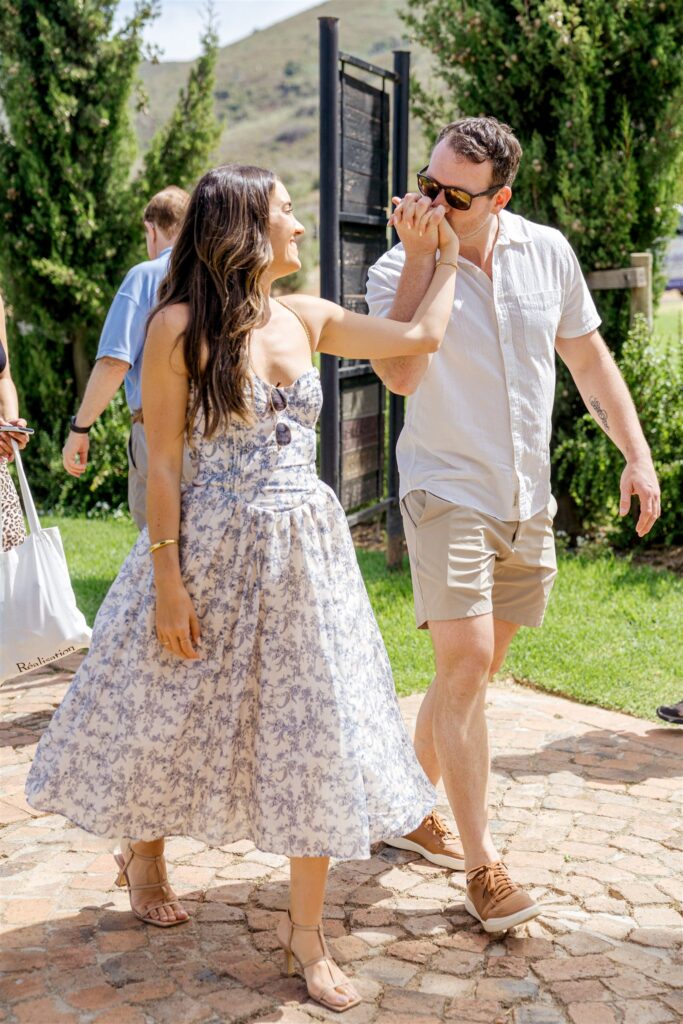 Cape Town destination wedding photographer at Chapman’s Peak. South Africa destination wedding photography in the Cape Winelands. Cape Town wedding weekend for international couples. Cape town wedding photographer.