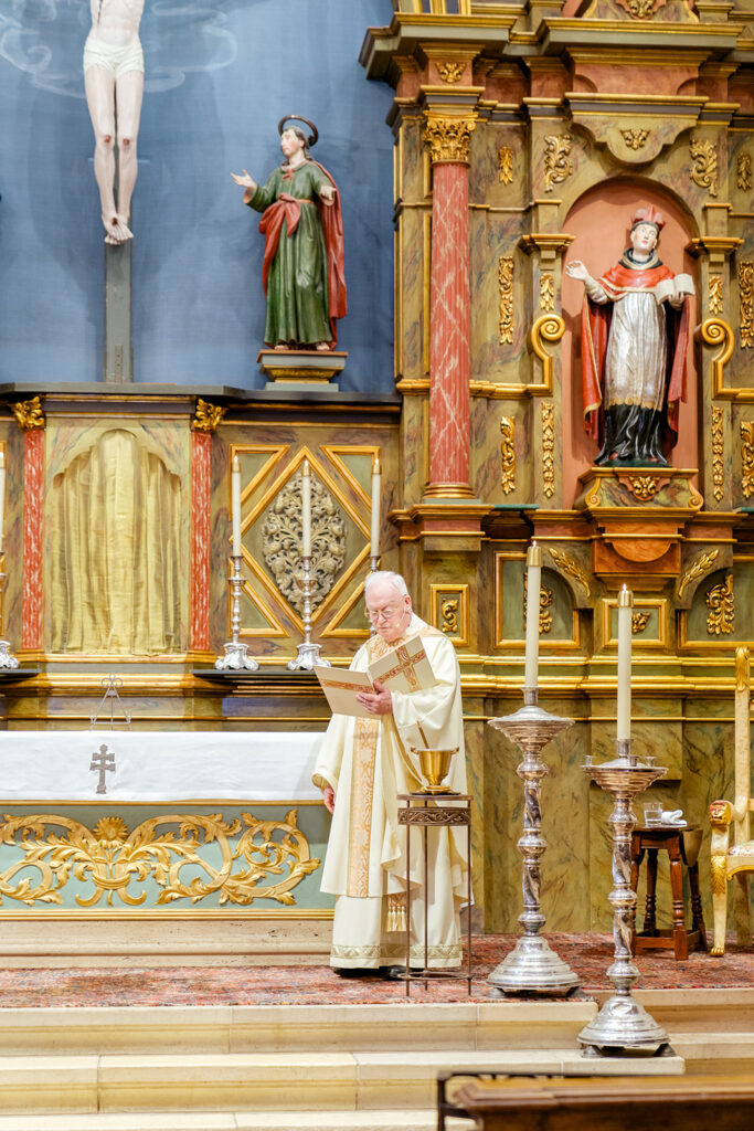 Carmel Mission Basilica wedding photographer. Carmel Mission wedding. Carmel wedding photographer. San Luis Obispo wedding photographer. 