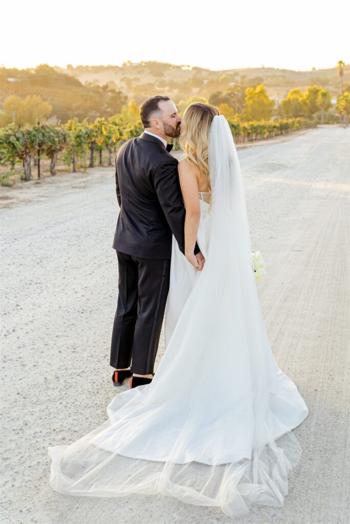 Cass winery wedding. Cass winery wedding photographer. Paso Robles wedding photographer. San Luis Obispo wedding photographer. 