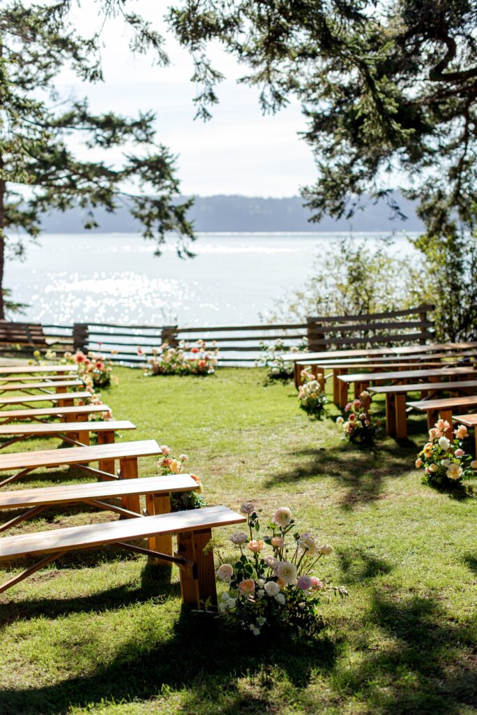 La Connor wedding. La Connor Washington wedding photographer. Seattle wedding photographer.